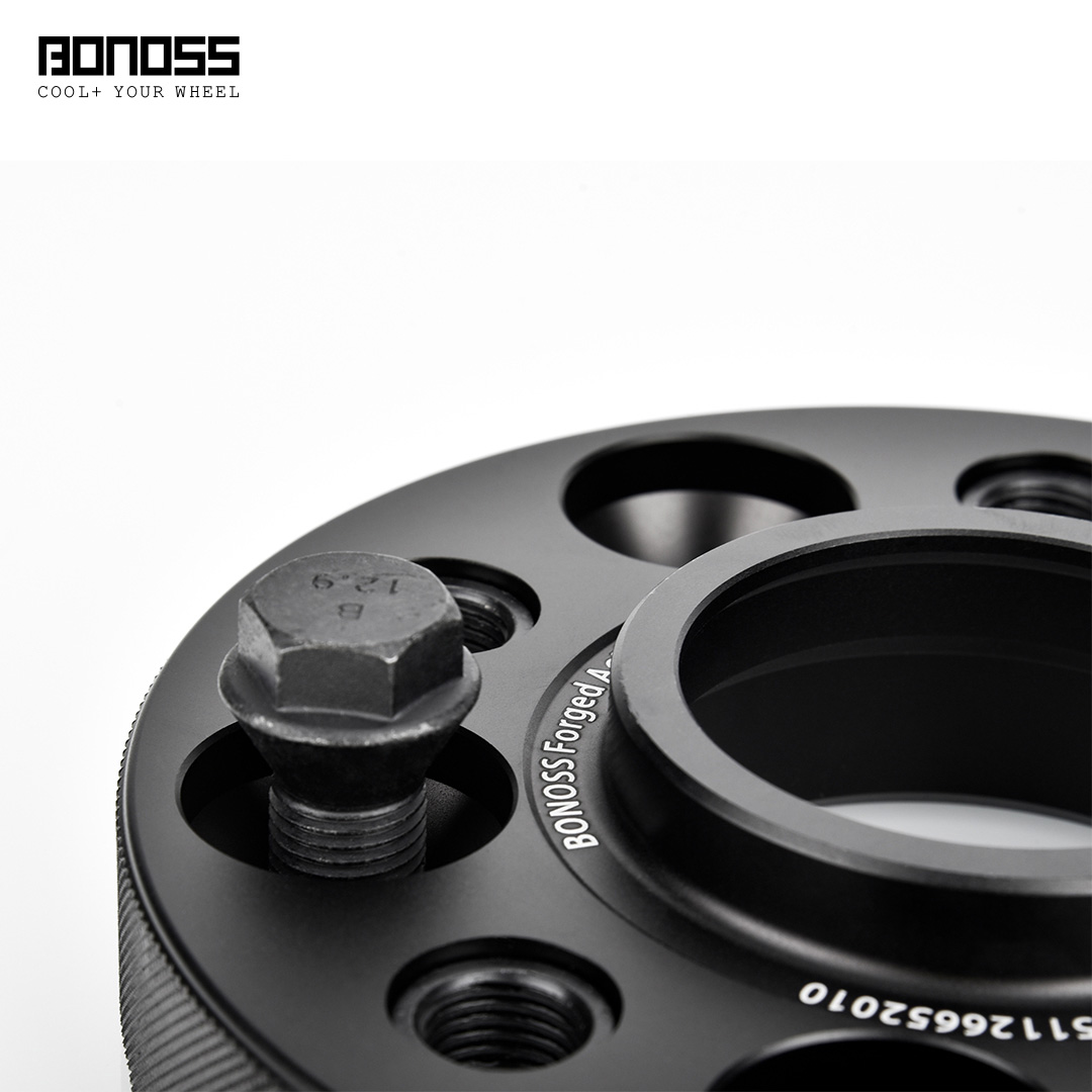 Range Rover 2022+ Wheel Spacers